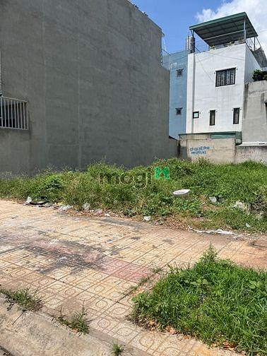 Hình ảnh Cần tiền đi định cư bán gấp lô đất mặt tiền đường số 18, Thủ Đức. SHR.
