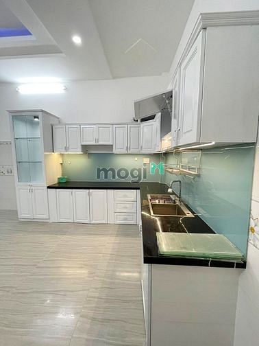 Hình ảnh Bán Nhà 3.5 Tấm Đường 8m Lê Văn Quới