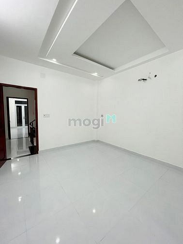 Hình ảnh Bán Nhà 3.5 Tấm Đường 8m Lê Văn Quới