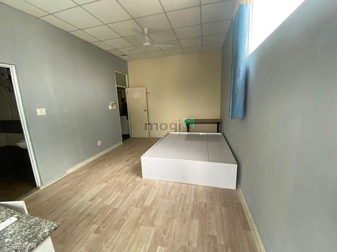 Hình ảnh 2PN NGAY NGÃ TƯ Phú Nhuận Full Nội Thất