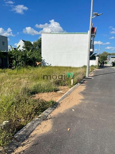 Hình ảnh Bán Đất Gần Trung Tâm CHỢ GÒ ĐEN , DIỆN TÍCH 80m2, GIÁ 1TỶ2 , CÓ SHR