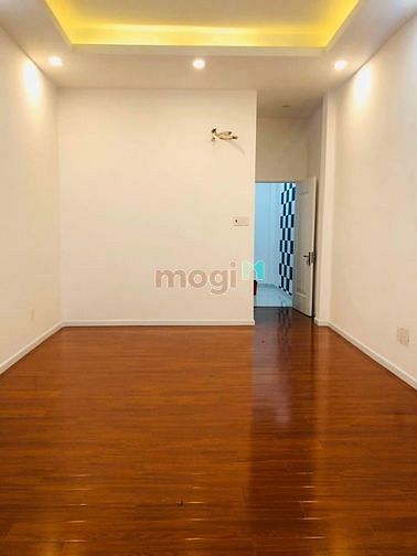Hình ảnh Nhà Đồng Xoài - 4x19m, trệt 3 lầu sân thượng, xây đẹp nét hiện đại