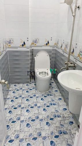 Hình ảnh Phòng full nội thất , khu an ninh camera 24/7 , chủ dễ chịu