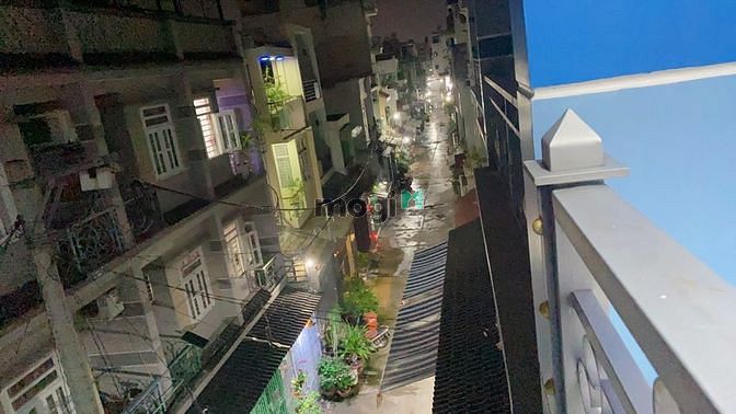 Hình ảnh Phòng full nội thất , khu an ninh camera 24/7 , chủ dễ chịu