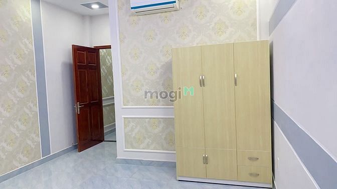 Hình ảnh Phòng full nội thất , khu an ninh camera 24/7 , chủ dễ chịu