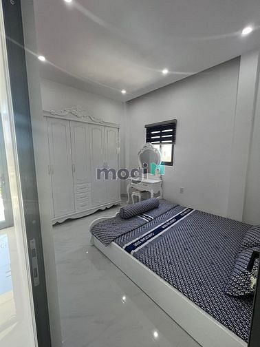 Hình ảnh Bán nhà 2 tầng full nội thất sát mặt tiền Phan Thanh