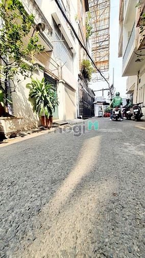Hình ảnh HXH 6M CMT8 - Khu phân lô Ô bàn cờ - 2 TẦNG (55M2) - 9 TỶ -