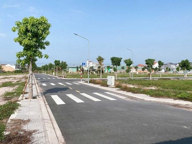 Hình ảnh đất KDC Blue Diamond, Long Phước, Quận 9 DT 80m2 giá 2 tỷ 190 triệu