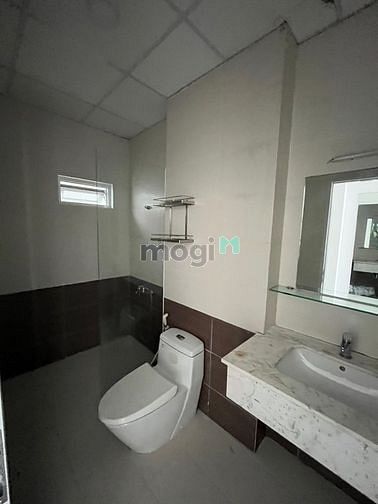 Hình ảnh Nhà hẻm 212B Nguyễn Trãi quận 1
