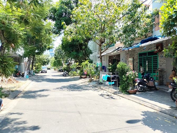 Hình ảnh LÔ ĐÔI, đường An Cư, 200 m2 , 2T, 18.1 tỷ