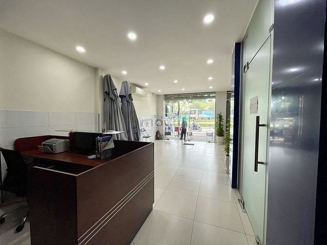 Hình ảnh Cần cho thuê nhà mặt tiền Phạm Văn Đồng, 55tr/tháng.