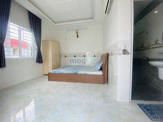 Hình ảnh CHDV Có Ban Công -FULL NT ngay NI Sư Huỳnh Liên