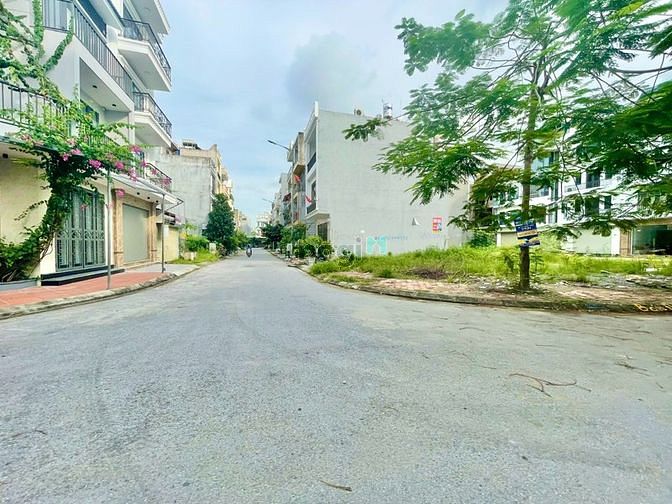 Hình ảnh SỞ HỮU NGAY lô đất gần cầu Bính, 2,8 tỷ, 40m2, ngang 4m, đường 11m