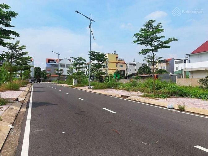 Hình ảnh Đất nền mặt tiền Vườn Lài, An Phú Đông, Quận 12. 5x27, giá 22tr/m2
