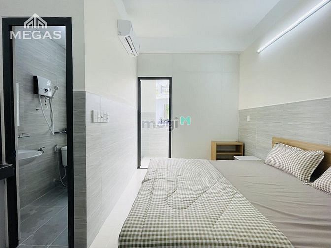 Hình ảnh CHDV cao cấp - Full nt - Có ban công MỚI 100%
