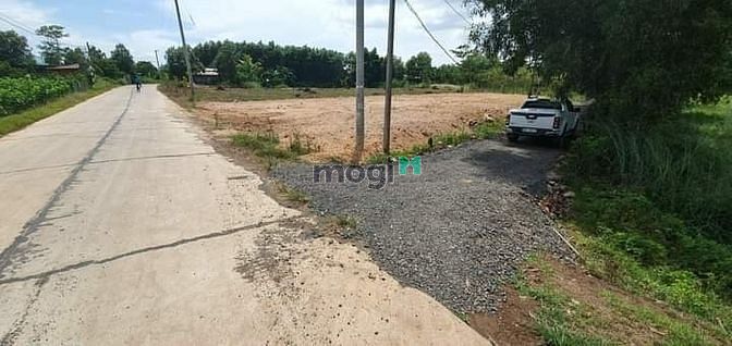 Hình ảnh Tôi cần bán 2 lô đất rộng hơn 2000m2 sát đường 65m