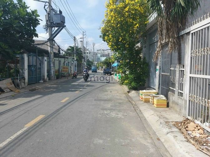 Hình ảnh Bán lô đất Mặt Tiền Ngang 7 m,Nguỹen Văn Giáp,Bình trưng đông,Q2