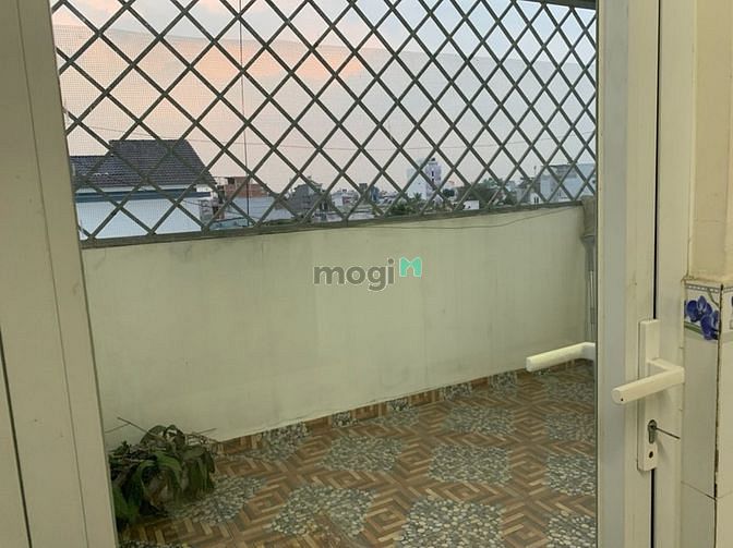 Hình ảnh Cho thuê nhà nguyên căn mặt tiền đường