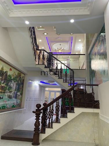 Hình ảnh Cho thuê nhà nguyên căn mặt tiền đường
