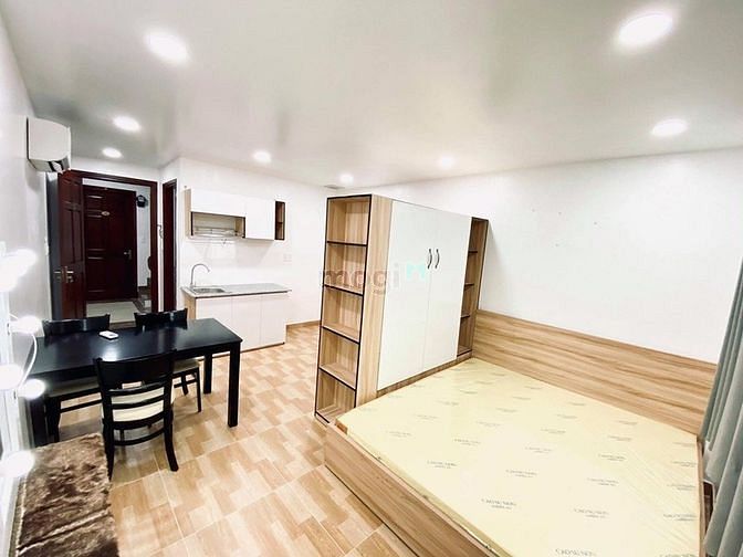 Hình ảnh Căn Hộ dạng 1 phòng ngủ ban công lớn thoáng mát Q1
