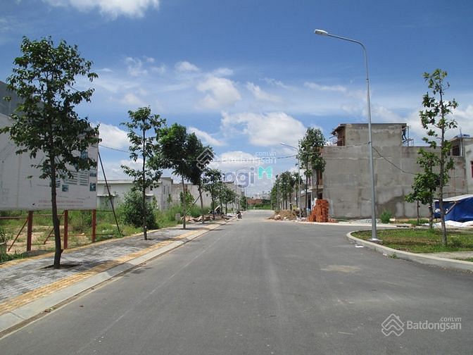 Hình ảnh Đất mặt tiền đường Liên Phường, Phước Long B, Quận 9 5x20 giá 3 tỷ 390