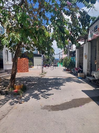 Hình ảnh Bán nhà biệt thự diện tích lớn giá hơn 8tỷ