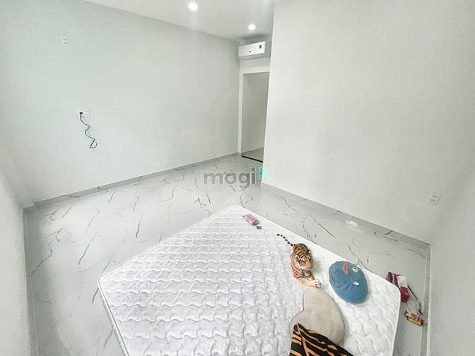 Hình ảnh Căn Hộ một phòng ngủ Cửa sổ lớn mới 100% Bắc Hải Q10