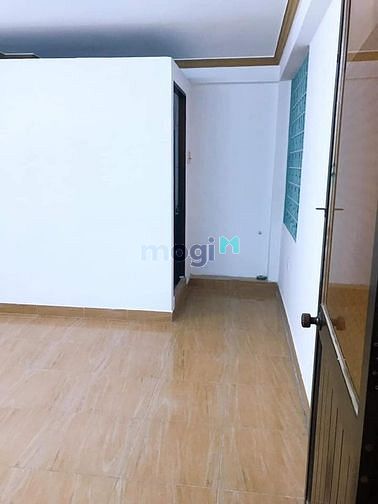 Hình ảnh Nhà đẹp Phan Xích Long 4 tầng, 6PN, 6WC, 4.3 TỶ