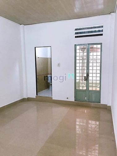 Hình ảnh Nhà đẹp Phan Xích Long 4 tầng, 6PN, 6WC, 4.3 TỶ