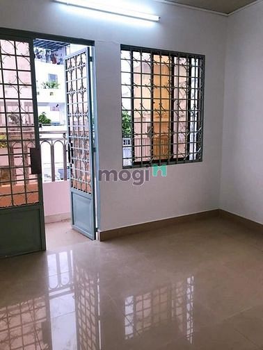 Hình ảnh Nhà đẹp Phan Xích Long 4 tầng, 6PN, 6WC, 4.3 TỶ