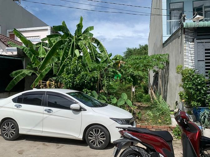 Hình ảnh bán đất ngay chợ lái thiêu đường 5m