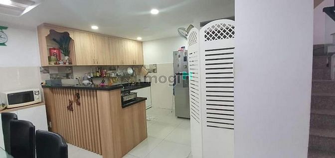 Hình ảnh Hẻm xe hơi - Hòa Hưng - P13 - Q10