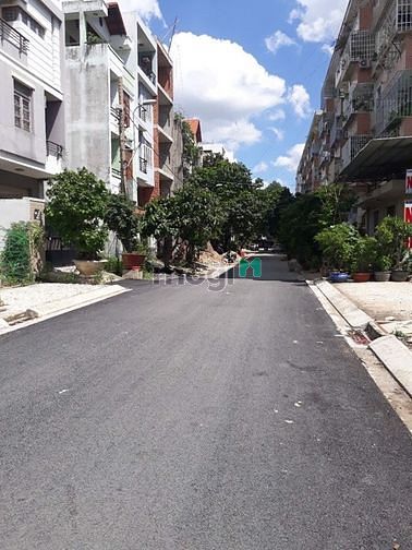 Hình ảnh Còn mấy lô đất đường Nguyễn Xí, P.26, Bình Thạnh. Dt 80m2/ 2.8 tỷ. SHR