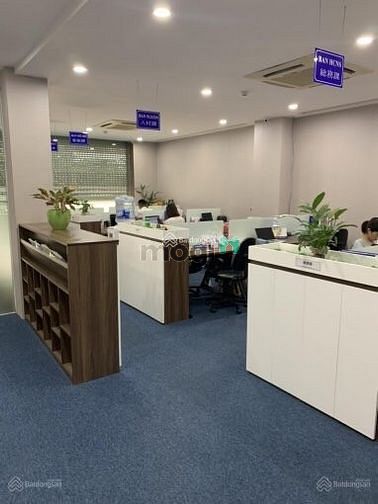 Hình ảnh Cho thuê căn góc mặt phố Thái Thịnh - Đống Đa