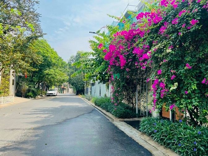 Hình ảnh Thật 100%. Đất 10x20m đường nội bộ Nguyễn Văn Hưởng, giá 31tỷ
