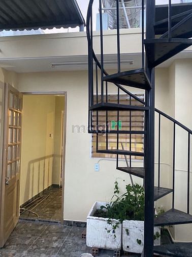 Hình ảnh Nhà mới Trần Hưng Đạo quận 5 - đoạn 2 chiều