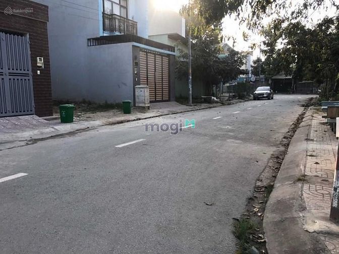 Hình ảnh Đất nền cực đẹp tại Khu Dân Cư Gia Hoà, Phước Long B, Q.9. Giá 1tỷ790