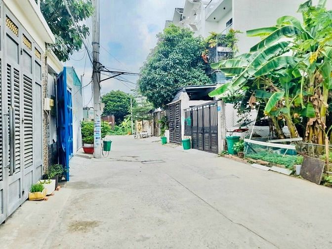 Hình ảnh Đất nền đẹp giá rẻ Hiệp Bình Chánh, Thủ Đức.Giá 3 tỷ 9/ 82m2. Sổ riêng