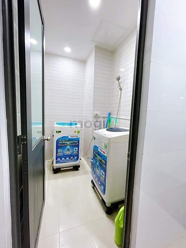 Hình ảnh Cho thuê CHDV kế bên phố đi bộ Nguyễn Huệ