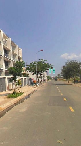 Hình ảnh Chủ đất cần bán lô đất MT Hiệp Bình Chánh,Thủ Đức, 80m2 giá 2tỷ5, shr