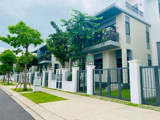 Hình ảnh Nhà Phố KĐT sinh thái phía Đông HCM