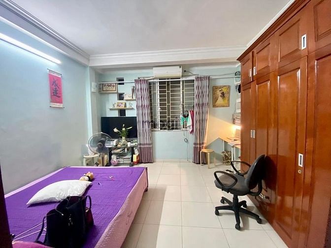 Hình ảnh Vỡ nợ bán gấp nhà Đ.Nguyễn Trãi - p7 Q5 DT 40m2 giá 2.1 tỷ