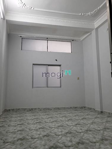Hình ảnh Nhà mới mặt tiền Đề Thám - giá giảm