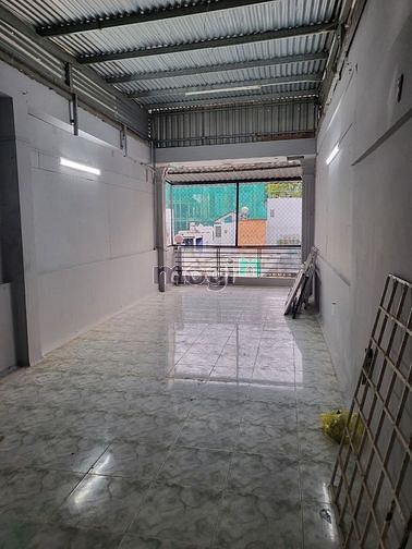 Hình ảnh Nhà mới mặt tiền Đề Thám - giá giảm