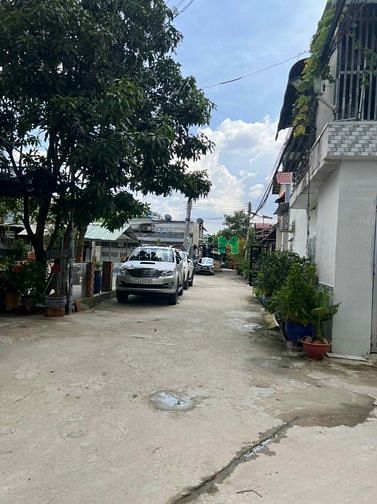Hình ảnh nhà bán sát vách lái thiêu , cách chợ vài phut xe máy