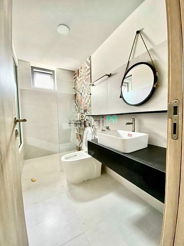 Hình ảnh Cho thuê Mb6623 nạp rút nhanh chóng Dịch Vụ Quận 3, 30m2, Full nội thất, cửa sổ thoáng mát
