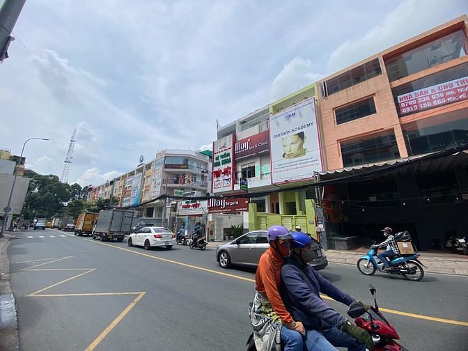 Hình ảnh Cho thuê nhà 130 Phổ Quang, P. 9, Quận Phú Nhuận