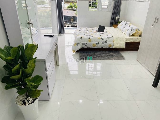 Hình ảnh Thuê Mb6623 nạp rút nhanh chóng Studio Full nội thất quận 5 bancony,