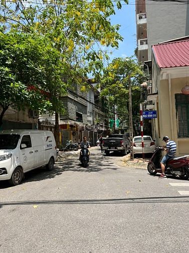 Hình ảnh Bán nhà  cấp 4 Mặt Phố Mạc Đỉnh Chi, Ba Đình: 81m, MT: 6m, Giá: 42 tỷ