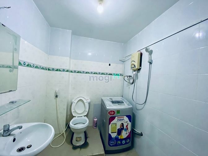 Hình ảnh * CHDV Full nội thất CAO CẤP * Tại TRƯƠNG HÁN SIÊU - ĐAKAO - Q.1